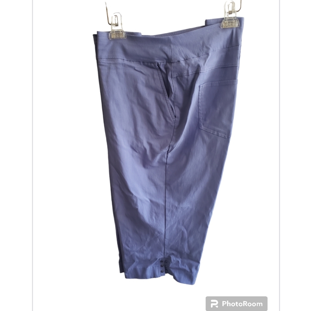 N TOUCH PLUS SIZE CHINOS HALF SLACKS CAPRIS 20 NWOT